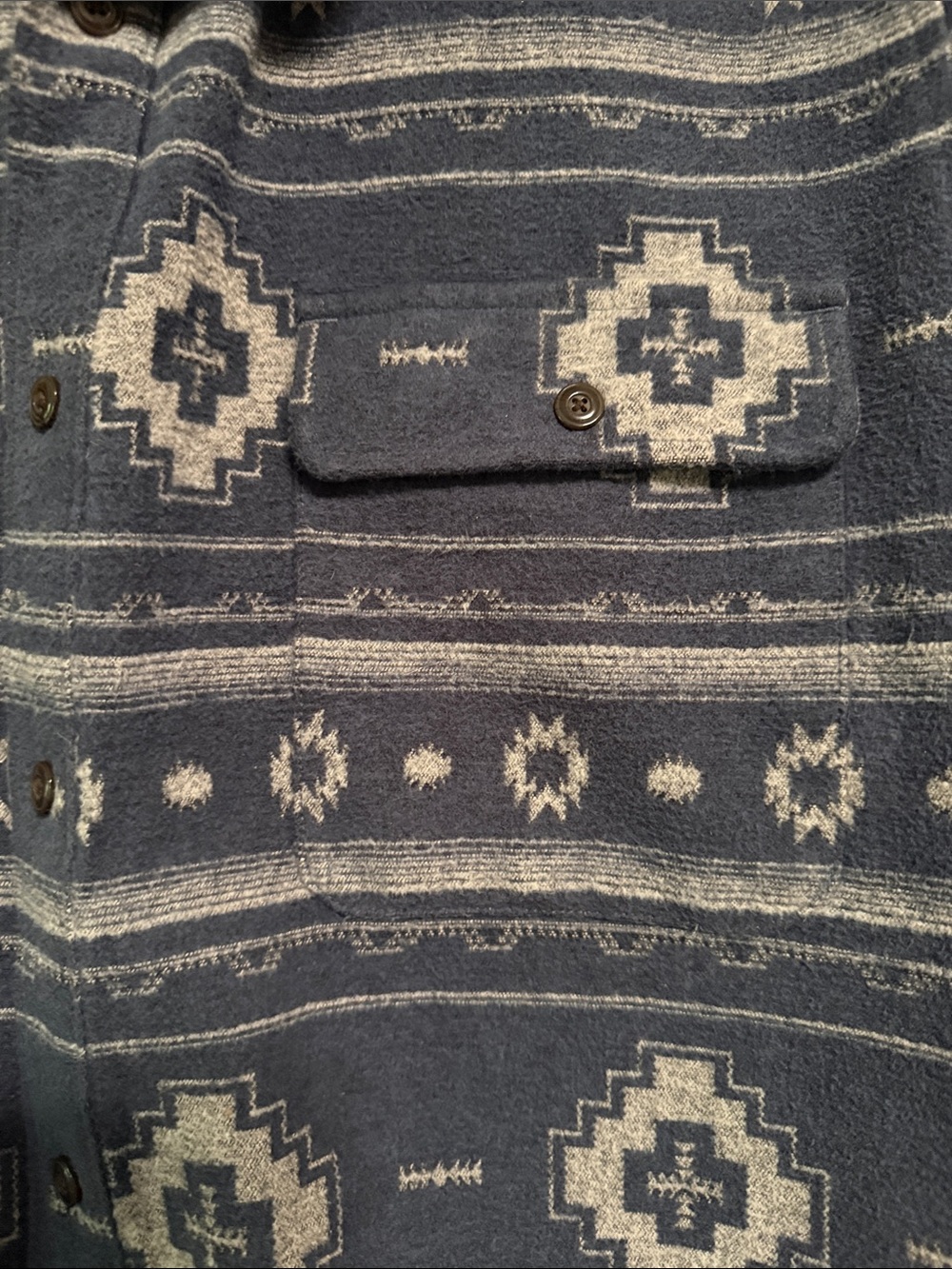 Lucky Brand Men’s Jaquard Utility Long Sleeve Blue Aztec Print Button-Up Shirt - Picture 5 of 8